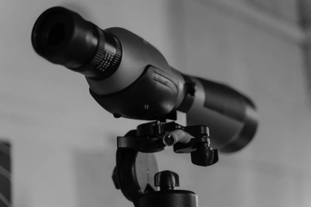 Spotting Scopes
